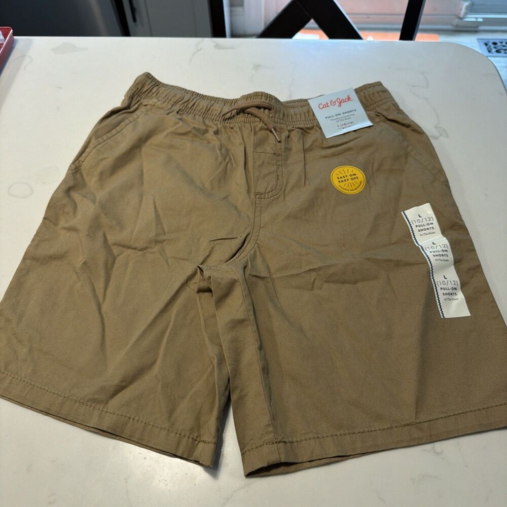 Boys' Playwear 'at the Knee' Pull-on Shorts - Cat & Jack™ Dark Khaki L